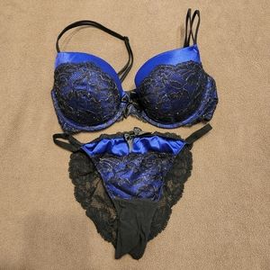 Victoria's Secret 34C Lingerie Set
